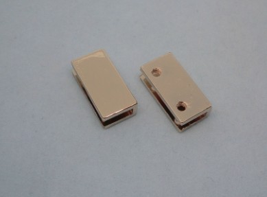 UFK01021