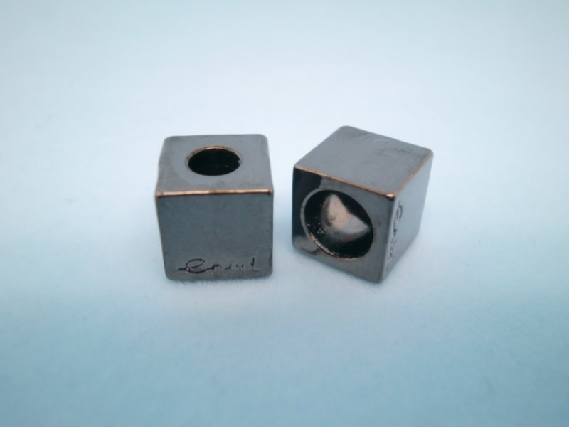 UFK6008